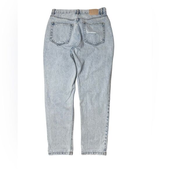 Pull&Bear Womens Light Wash Distressed Ankle Mom Jeans - Picture 3 of 7